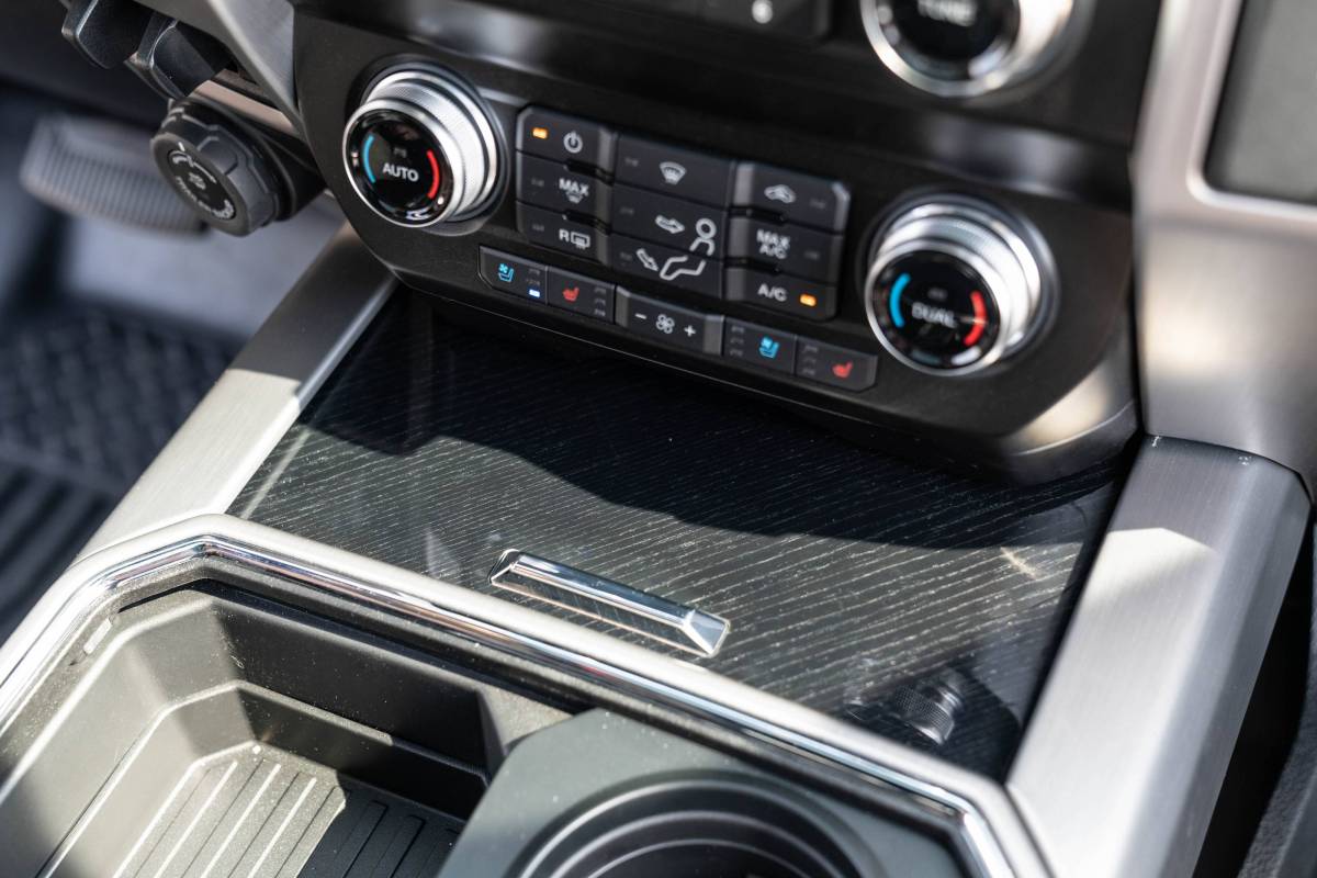 Rudy's Edge CTS3 Center Console Tray Mount For 2017-2022 Ford F-150/F-250/F-350